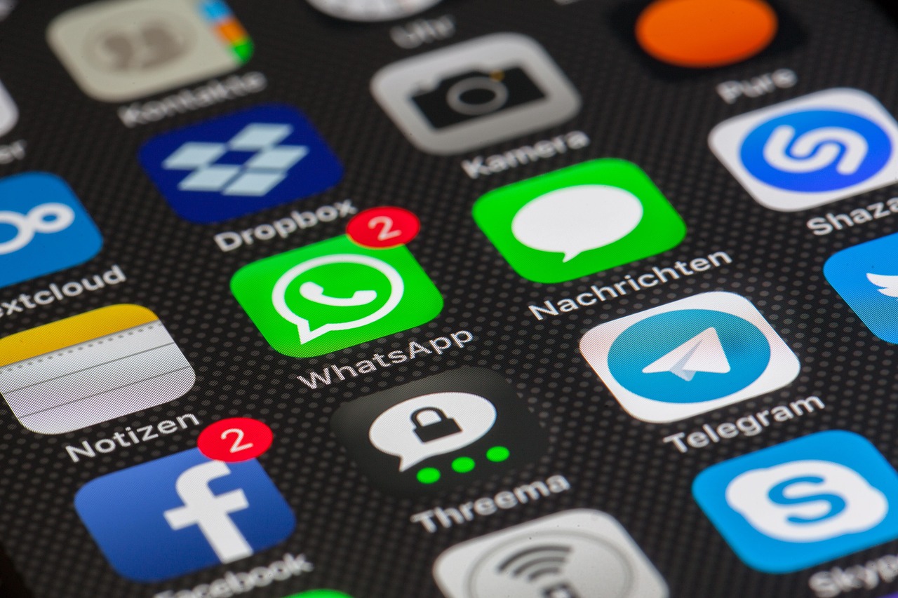 抖音实名账号:财小仙app详情下载教程